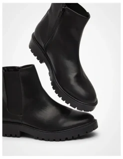 Taking Shape Chunky Chelsea Ankle Boot in Black
