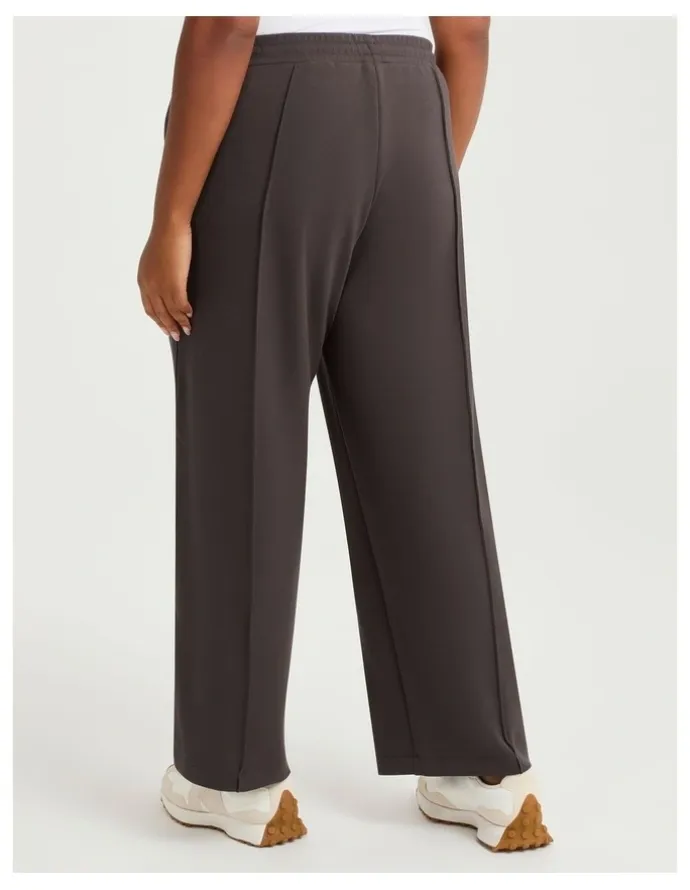 Taking Shape Luxe Touch Tape Wide Leg Trackpant in Espresso