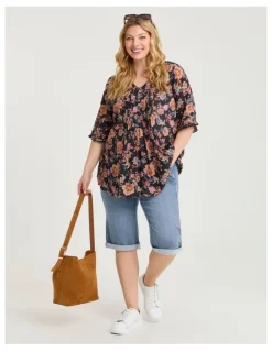 Taking Shape Relaxed Denim Jogger Short Eden Blue Denim