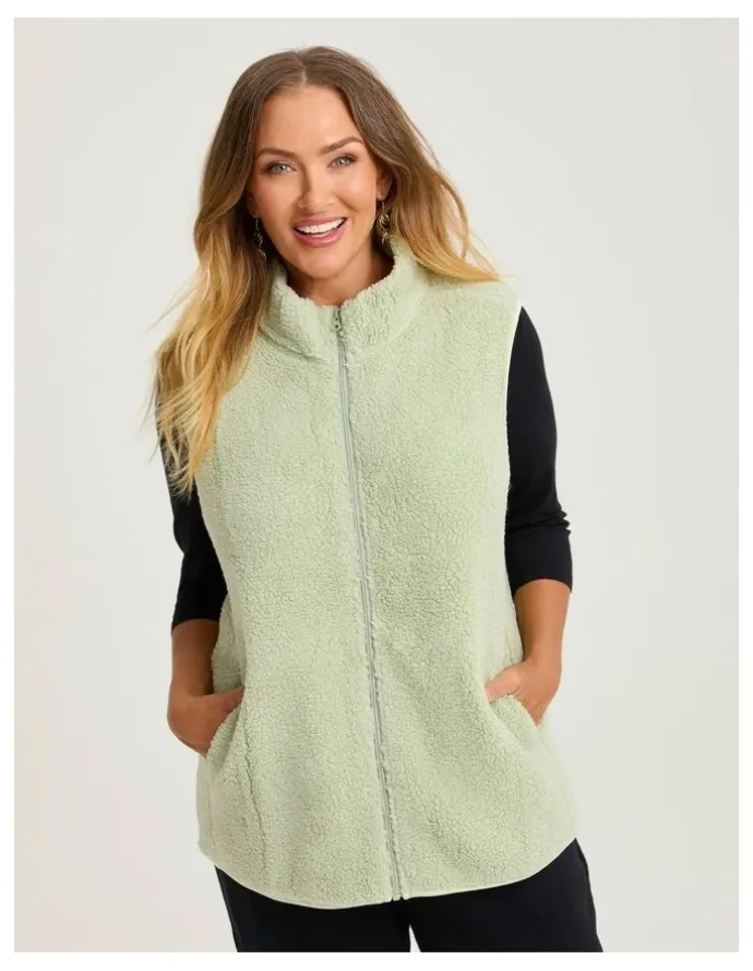 Taking Shape Teddy Vest in Pistachio