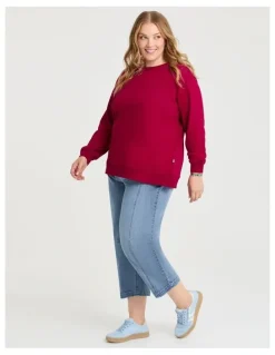 Taking Shape Boyfriend Tunic Sweat in Ruby Red