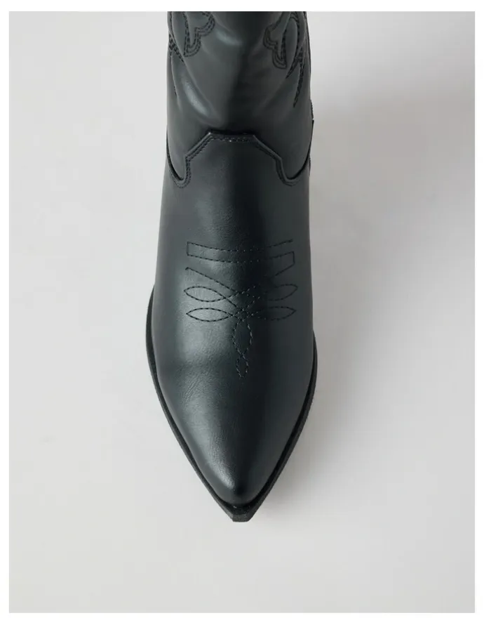 There After Dolly Boot in Black