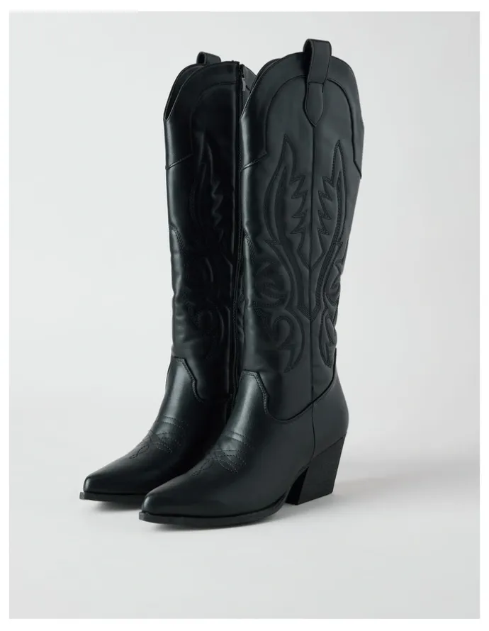 There After Dolly Boot in Black