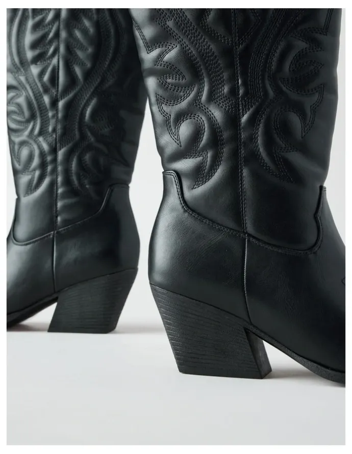 There After Dolly Boot in Black