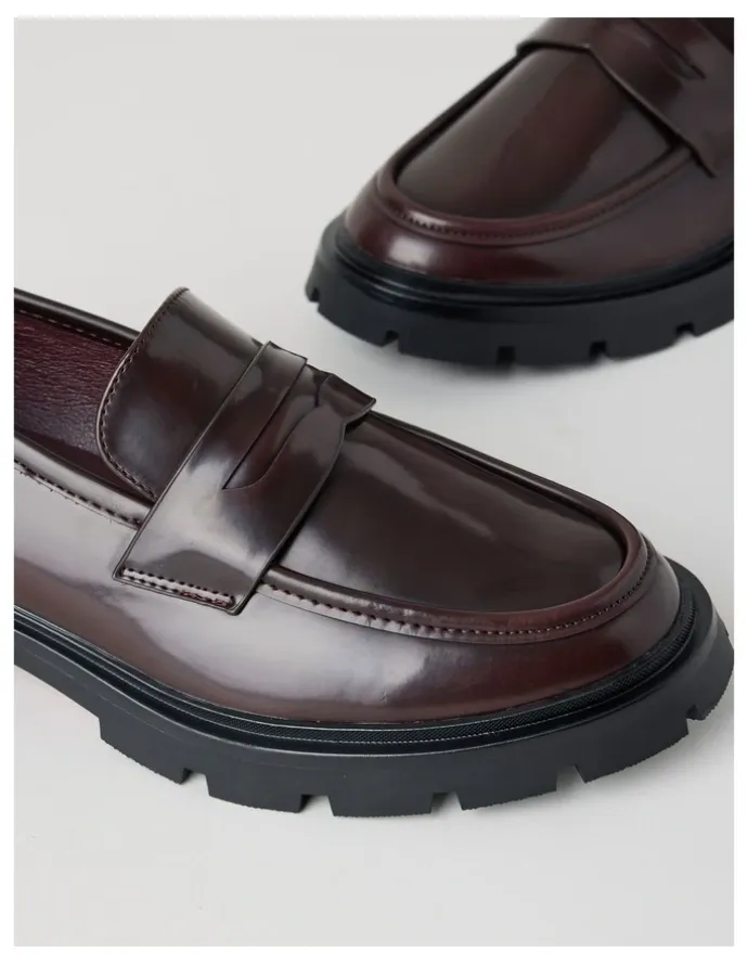 There After Travis Flat Shoes in Deep Red