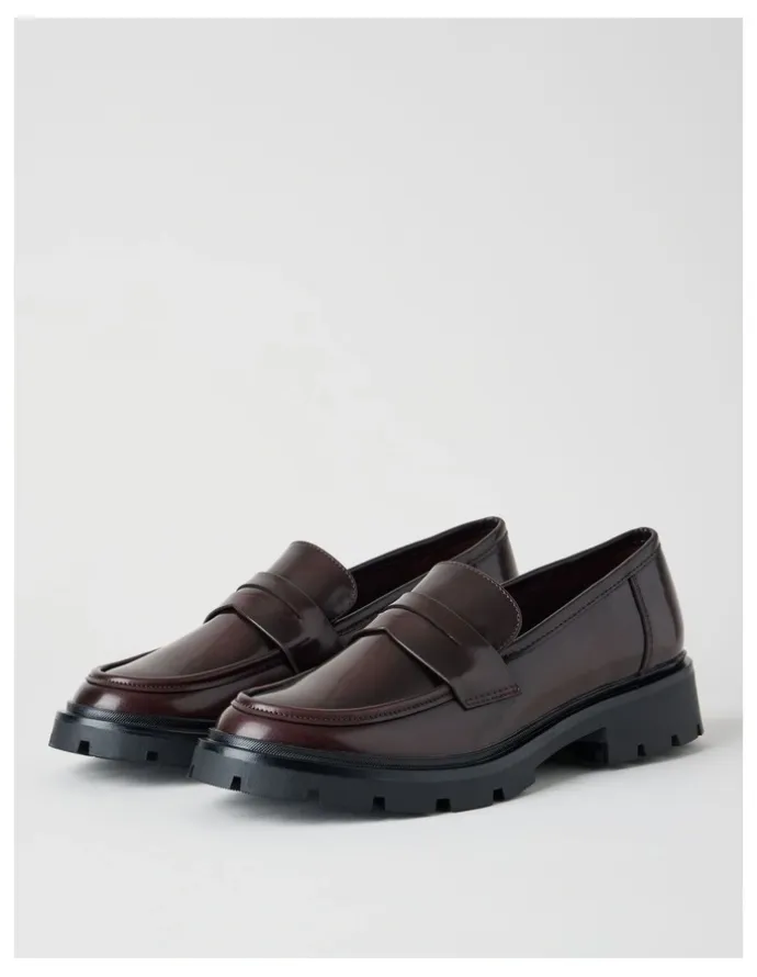 There After Travis Flat Shoes in Deep Red