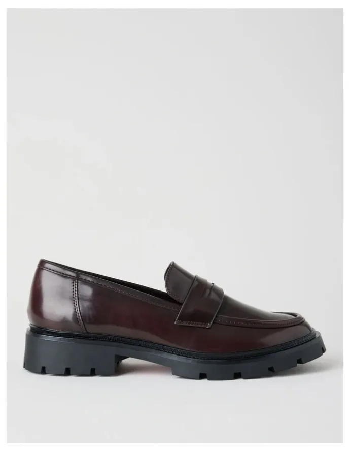 There After Travis Flat Shoes in Deep Red