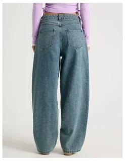There After Mid Rise Barrel Leg Jean in Mid Blue Wash