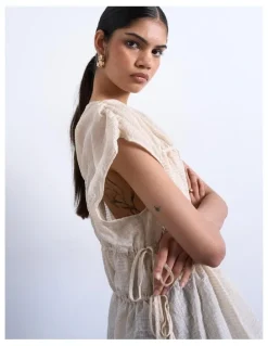 TOPSHOP Ena Short Sleeve Tie Top in Ecru