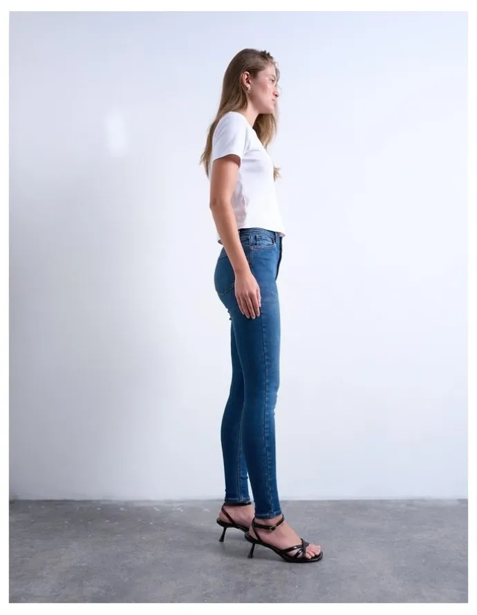 TOPSHOP Jamie High Rise Skinny Jeans in Blue
