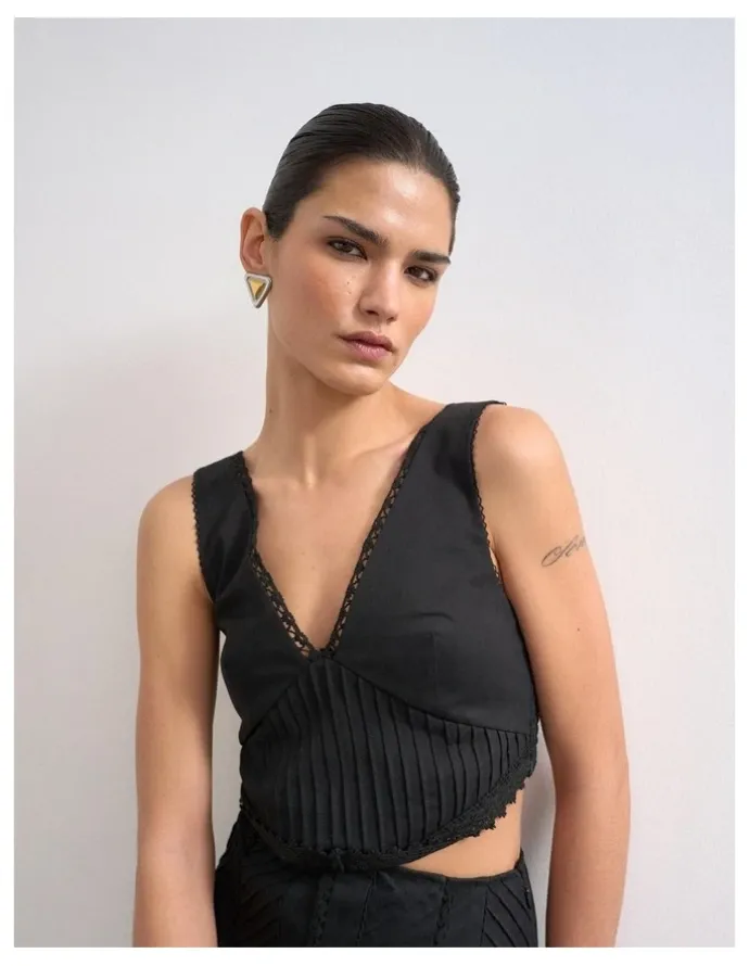 TOPSHOP Alina Midi Dress in Black