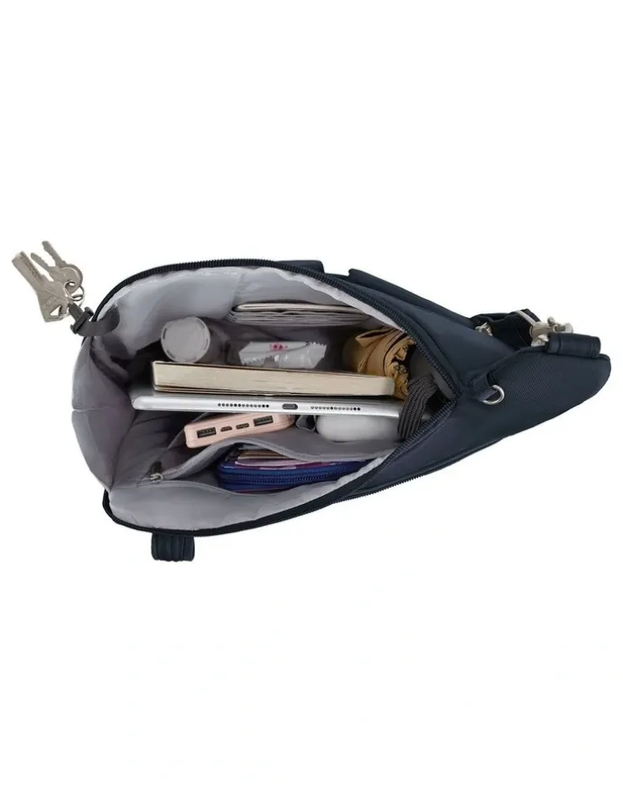 Travelon Classic Anti-Theft Crossbody Bag in Midnight