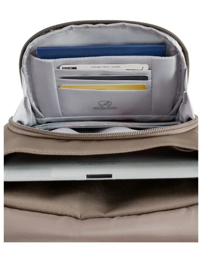 Travelon Classic Anti-Theft Tablet Medium Tour Bag in Hazelnut