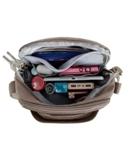 Travelon Classic Anti-Theft Travel Bag in Hazelnut