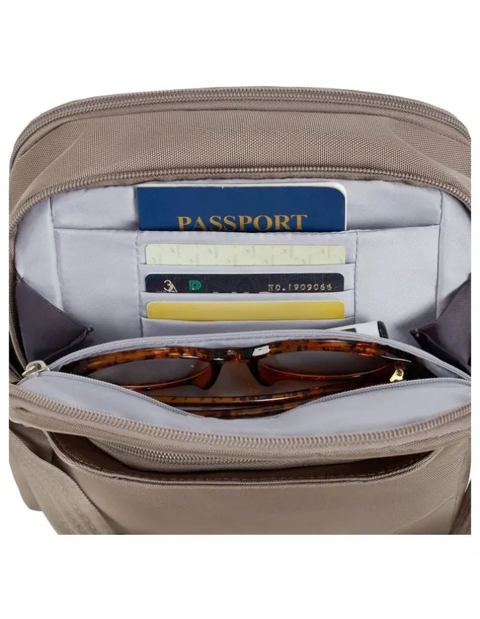 Travelon Classic Anti-Theft Travel Bag in Hazelnut