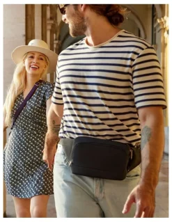 Travelon Classic Anti-Theft Waist Pack in Black