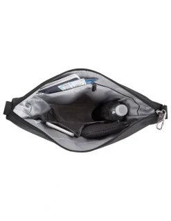 Travelon Metro Anti-Theft Crossbody Bag in Black