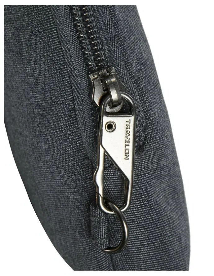 Travelon Metro Anti-Theft Stadium Mini Crossbody Bag in Gray Heather