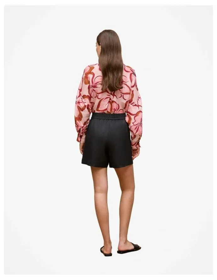 Trenery Linen Pull On Short in Black