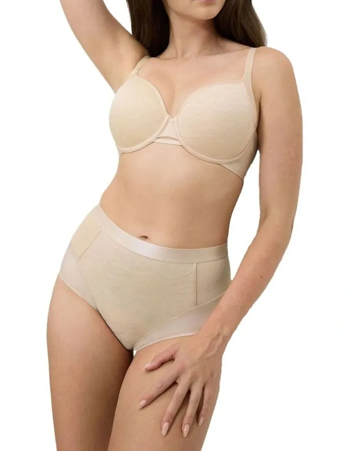 Triumph Airy Sensation T-Shirt Bra in Beige