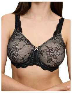 Triumph Contouring Sensation Minimiser Bra in Black
