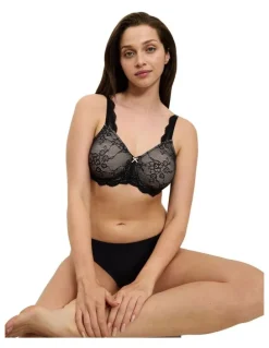 Triumph Contouring Sensation Minimiser Bra in Black