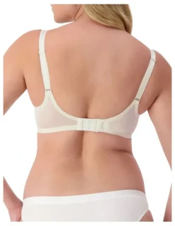 Triumph Embroidered Minimizer Underwire Bra in Vanille