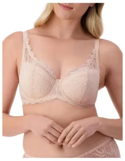 Triumph Essential Lace Balconette Wired Padded Bra in Nude Pink