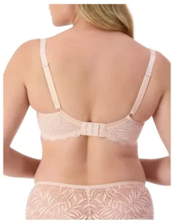Triumph Essential Lace Balconette Underwire Bra in Nude Pink