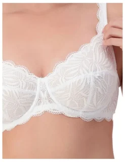 Triumph Essential Lace Balconette Underwire Bra in White