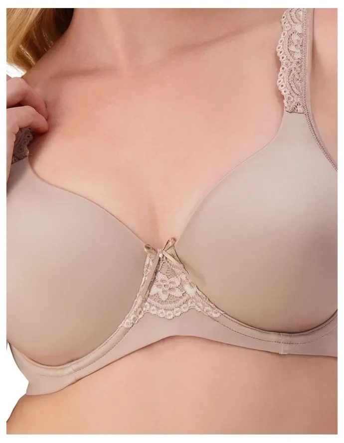 Triumph Gorgeous Silhouette T-shirt Bra in Skin Light Combina