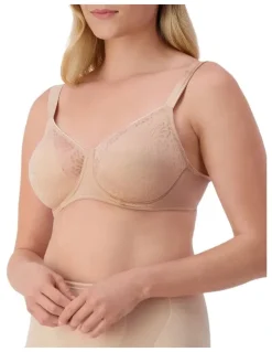 Triumph Lacy Minimiser Bra in Beige