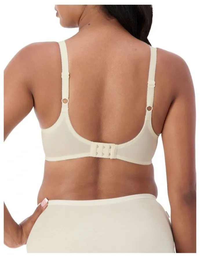 Triumph Ladyform Minimizer Bra in Chrysantheme