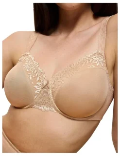Triumph Ladyform Soft Underwire Bra in Smooth Skin
