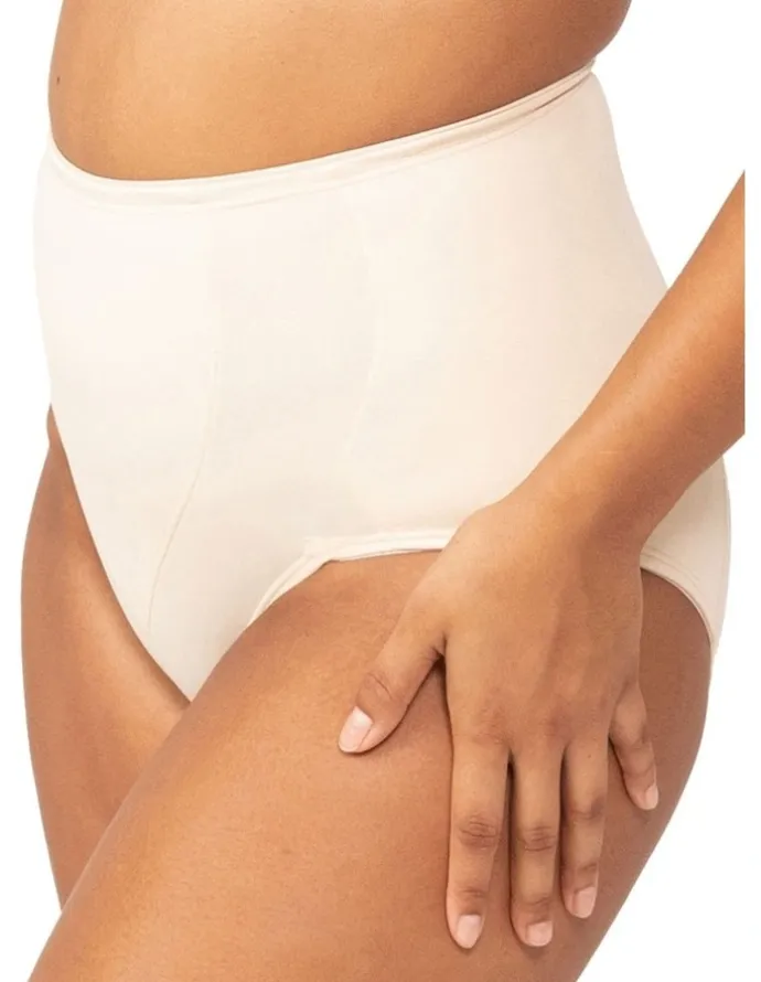 Triumph Minimiser Hips Brief in Beige