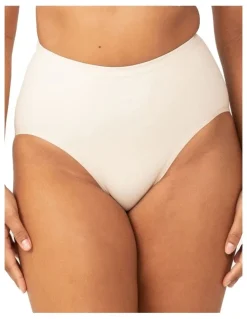 Triumph Shape Sensation Minimiser Brief in Beige