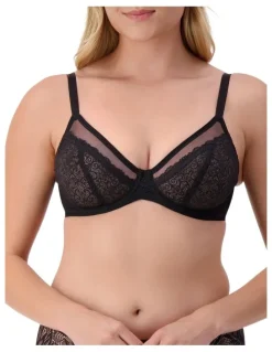 Triumph Sheer Minimiser Bra in Black
