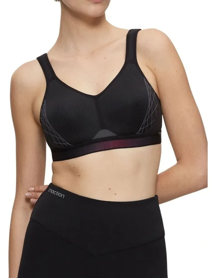 Triumph Triaction Cardio Cloud Bra in Black