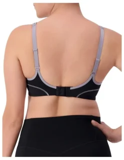 Triumph Triaction Performance Wired Sports Bra in Black