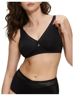 Triumph True Shape Sensation Wirefree Minimiser Bra in Black