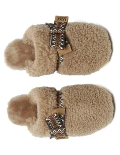 UGG Australian Shepherd Cecil Slipper in Brown