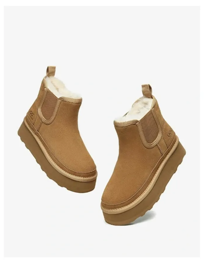 UGG Australian Shepherd Chelsie Leather Platform Boots in Chestnut