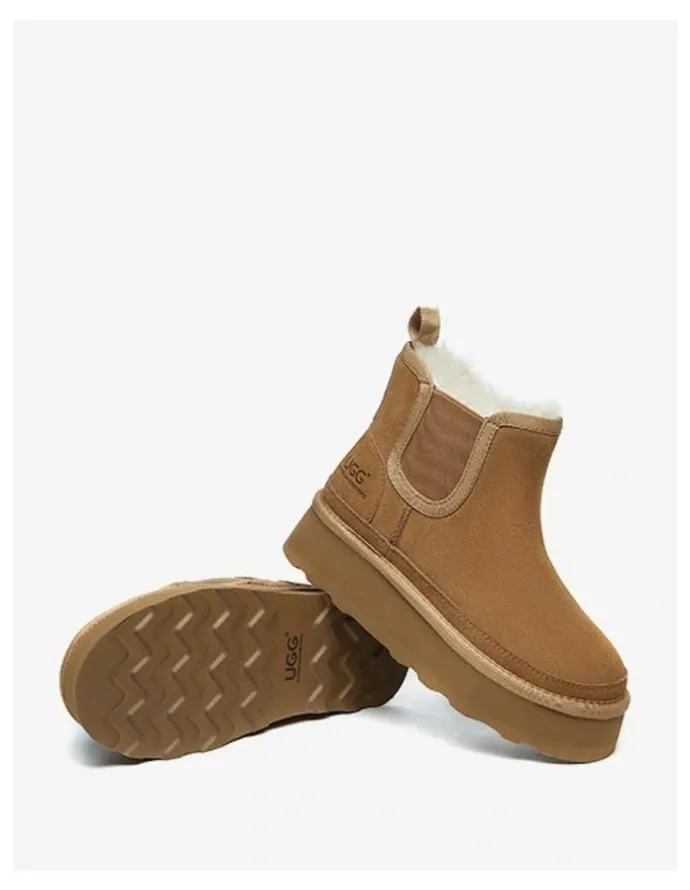 UGG Australian Shepherd Chelsie Leather Platform Boots in Chestnut