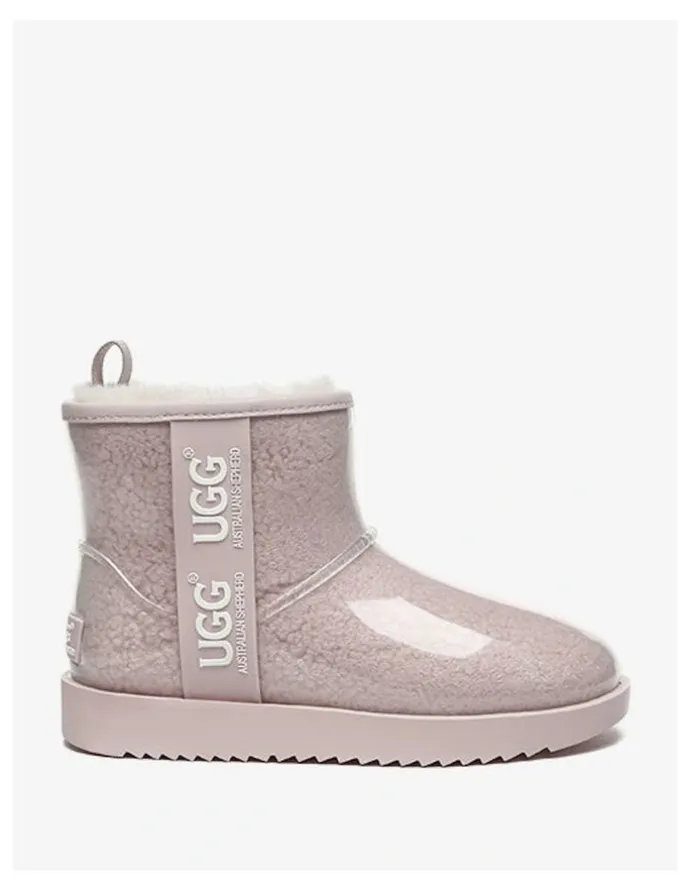 UGG Australian Shepherd Coated Classic in Pink