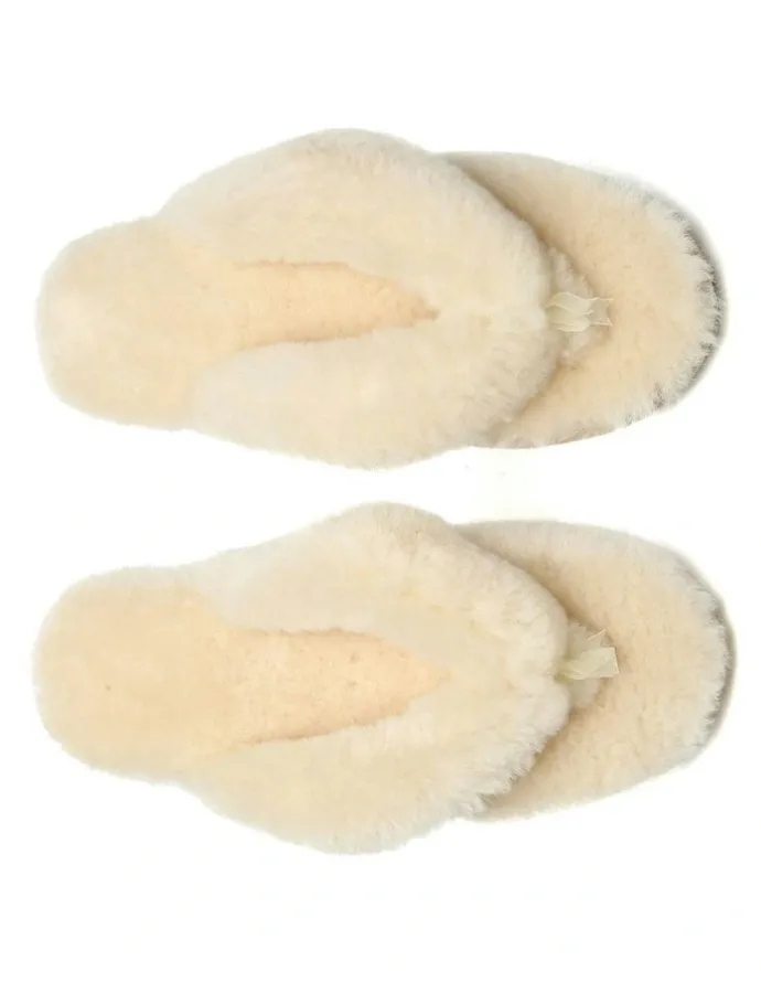 UGG Australian Shepherd Farah Slipper in Cream