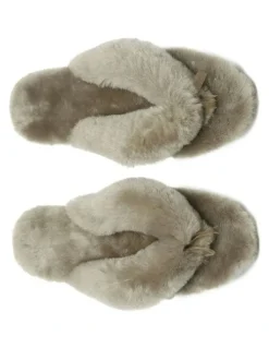 UGG Australian Shepherd Farah Slipper in Khaki