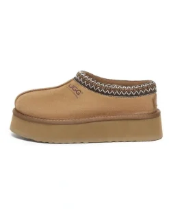 UGG Australian Shepherd Hippie Platform in Chestnut