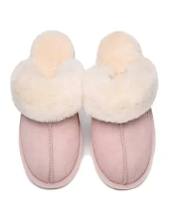 UGG Australian Shepherd Muffin Slipper in Pink