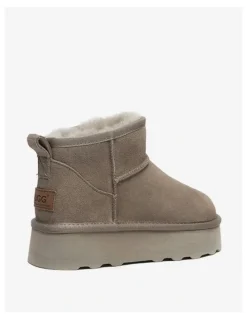 UGG Australian Shepherd Ronnie Thick Bottom Platform Boots in Caribou