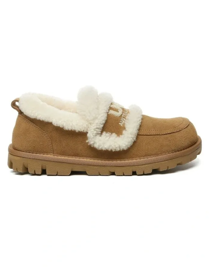 UGG Australian Shepherd Rilee Loafer in Chestnut